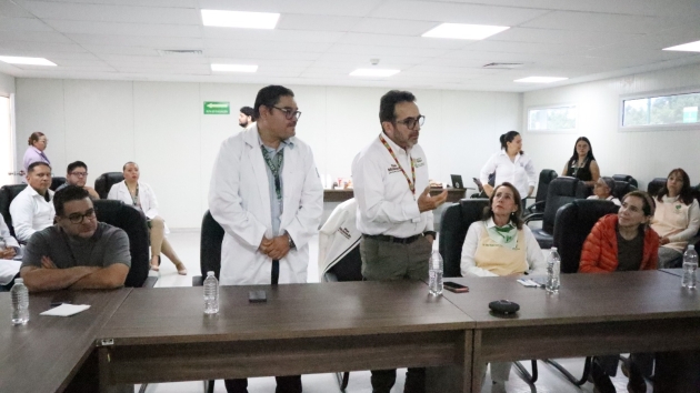 Invita IMSS Michoacán a CANACINTRA Uruapan y empresarios agroindustriales a recorrer HGZ No.86  