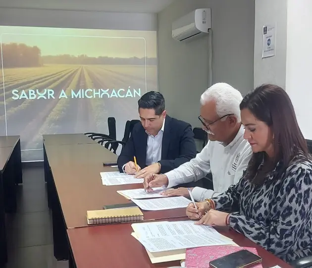 Sader y Canirac acuerdan fomentar consumo de productos del campo 