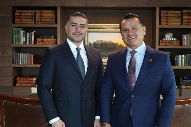 Carlos Torres Piña y Omar García Harfush se reúnen para continuar labor por la Seguridad de Michoacán 