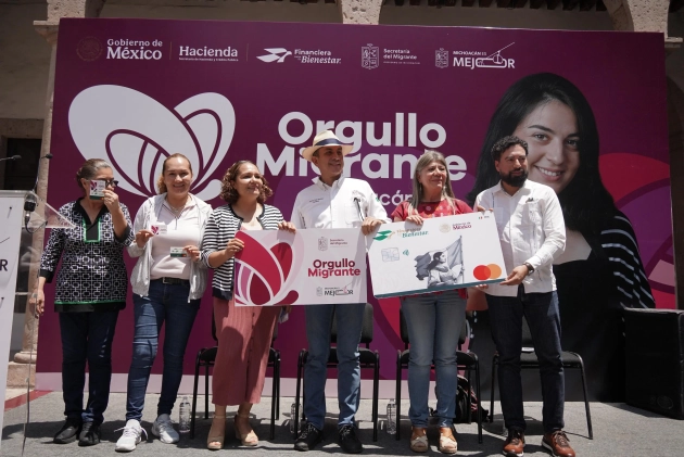 Apoyo directo a familias migrantes, entrega de tarjetas Finabien en Michoacán: Semigrante 