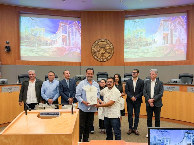 Julio Arreola fortalece lazos con ciudades hermanas en Estados Unidos 