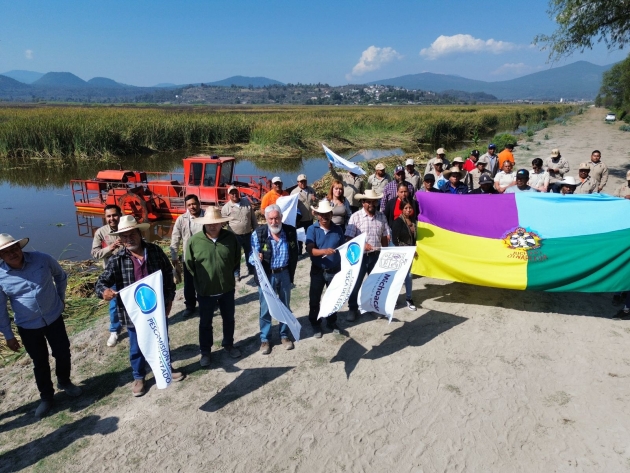 Inicia la rehabilitación estratégica del canal de Jarácuaro en el Lago de Pátzcuaro 