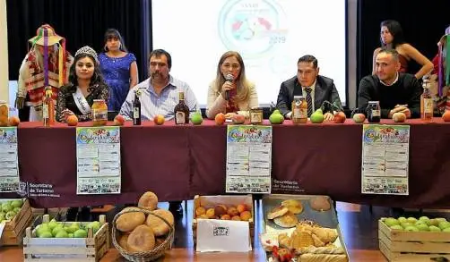 Invita Jeráhuaro a su Feria Frutícola, Cultural y Artesanal