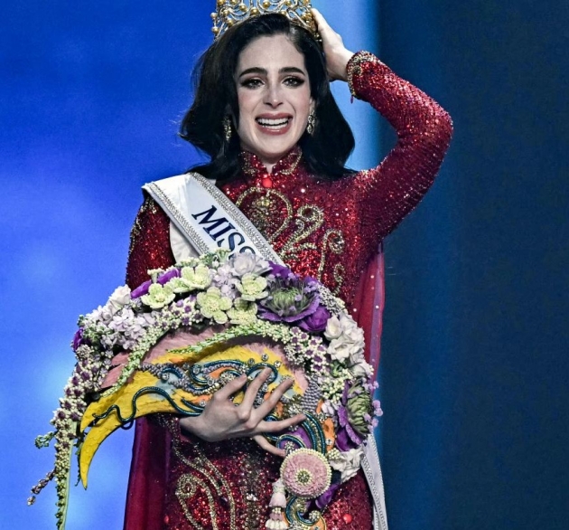 La Tabasqueña, la Mexicana  Fátima Bosch Fernández se alzó con la Corona de Miss Universo en el  Certamen celebrado en Tailandia 